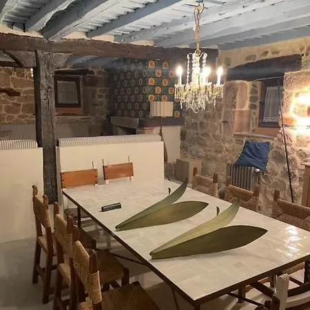 Leiva Boutique Villa *